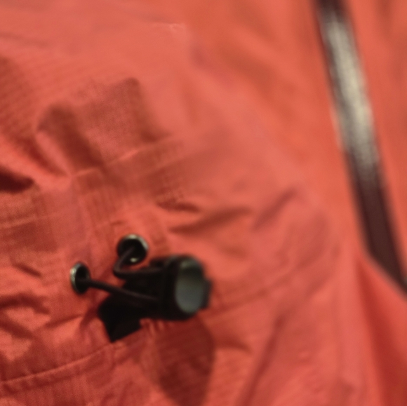 Women's Patagonia Insulated Torrentshell Jacket Size Small - Picture 11 of 13